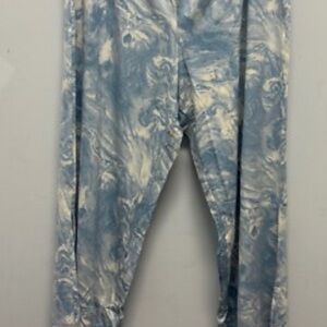 Blue and White crop pants set